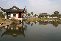 Reflecting lake at Guanyin Temple, on Tongli Lake